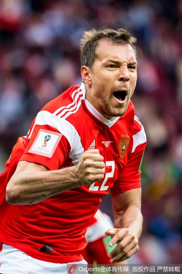 关于蓬莱暴熊队对阵漓江雪豹队，拳击附加赛守住胜果，细节决定成败——更衣室氛围正向的信息